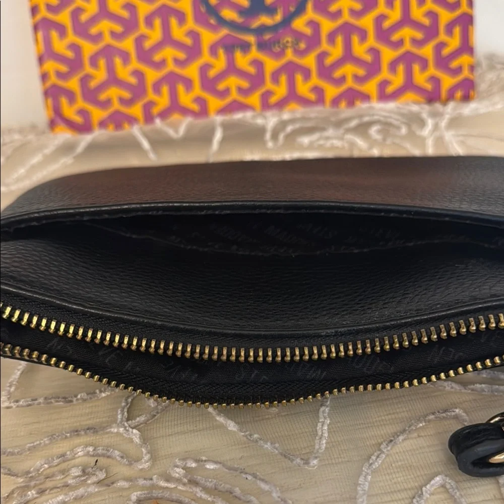 NWOT-Steve Madden Black Clutch with Gold Accents
